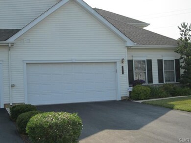 2689 Terrwood Dr W unit 177, Macungie, PA 18062 - photo 2