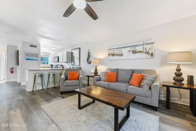 1664 Beach Blvd unit 94, Biloxi, MS 39531 - photo 5