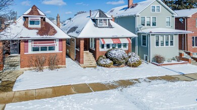 5152 W Warwick Ave, Chicago, IL 60641 - photo 2