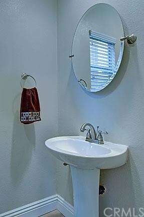 906 Solem St, Azusa, CA 91702 - photo 6