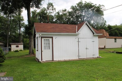 324 Lake Front Dr, Orwigsburg, PA 17961 - photo 6