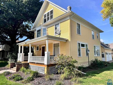 1302 Iowa Ave, Onawa, IA 51040 - photo 2