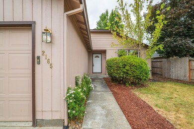 2165SWBridgeSt-005