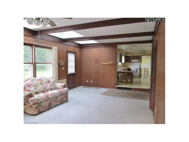 Spacious Family Room