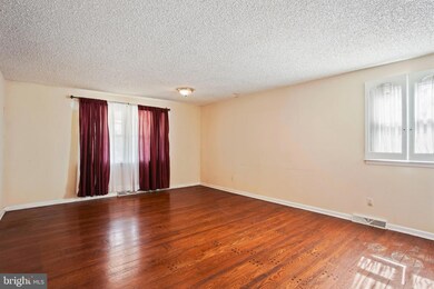 7912 Louise Ln, Glenside, PA 19038 - photo 6