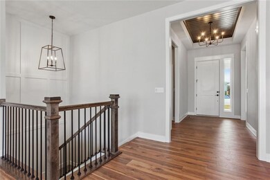 17175 S Heatherwood St, Olathe, KS 66062 - photo 3