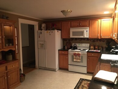 20 Kerri Ln, Whitman, MA 02382 - photo 6