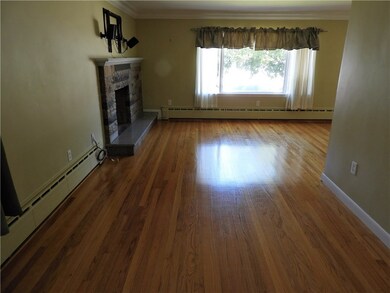 46 New Hampshire St, Cranston, RI 02920 - photo 6