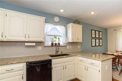 21508 W 50th St, Shawnee, KS 66226 - photo 4