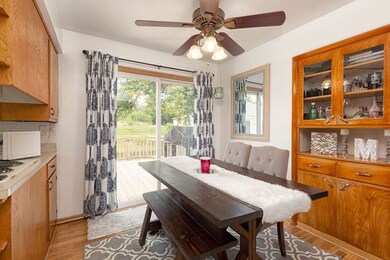 742 Stephan Ave, Waterloo, IA 50701 - photo 4