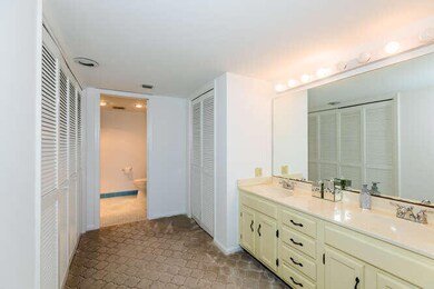 Bathroom Entryway