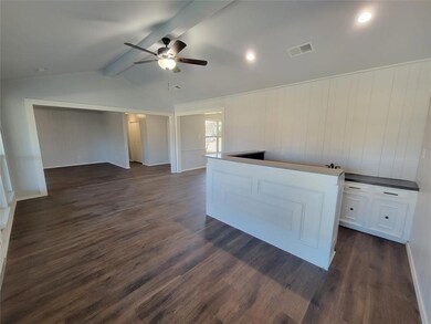 709 W Walnut St, Celina, TX 75009 - photo 6