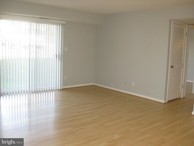 13591 Orchard Dr unit 3591, Clifton, VA 20124 - photo 2