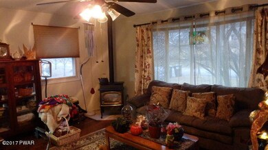 106 Cherry Ct, Matamoras, PA 18336 - photo 2