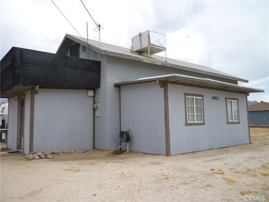 64851 Chollita Rd, Joshua Tree, CA 92252 - photo 2