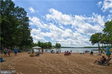 812 Eastover Pkwy, Locust Grove, VA 22508 - photo 3