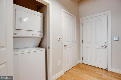 Elan East Market Condominiums unit 301, Fairfax, VA 22033 - photo 6