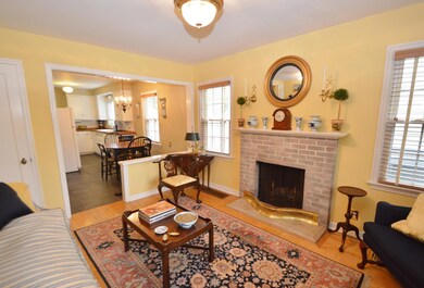 635 E Jeffrey Place, Columbus, OH 43214 - photo 6