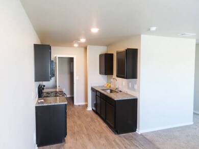 4 Hawk Ave, Odessa, TX 79765 - photo 3