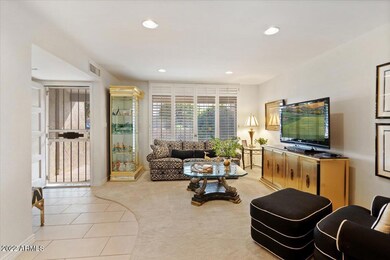 03-Living Room
