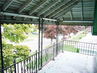Porch - Enclosed