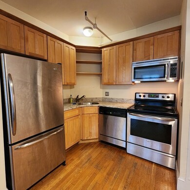 520 Beacon St unit 4D, Boston, MA 02215 - photo 7