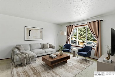 10527 M St, Omaha, NE 68127 - photo 7