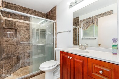 0017-16 - Clair 10301