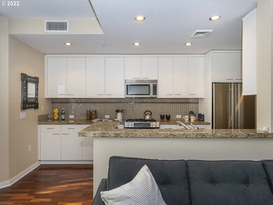 Kitchen/Living Room