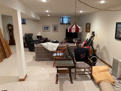 1405 Elm St, Auburn, IN 46706 - photo 2