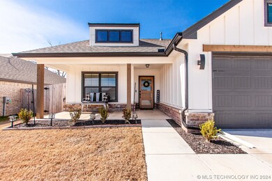 8910 N 73rd East Place, Owasso, OK 74055 - photo 4