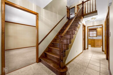 1134 Wintergreen Ct, Batavia, IL 60510 - photo 3