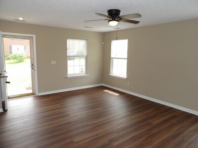 207 Robert M Green Dr, Frankfort, KY 40601 - photo 7