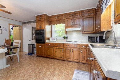 3036 Marie Cir, Macon, GA 31216 - photo 6