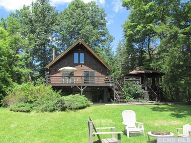 38 Famous Author Cir unit B50, Athens, NY 12015 - photo 2