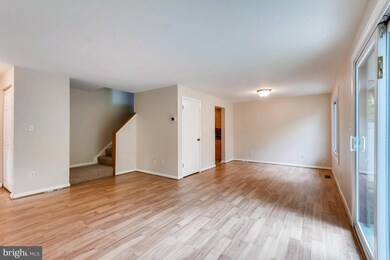 69 Dendron Ct, Parkville, MD 21234 - photo 5