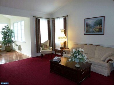 321 Melbourne Way, Souderton, PA 18964 - photo 4