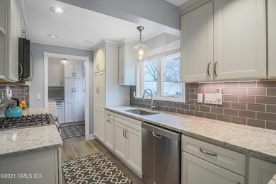 8 Sickle Bar Ln, Riverside, CT 06878 - photo 7