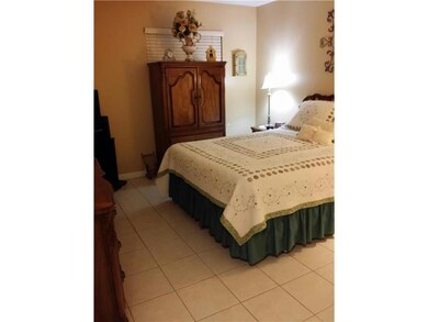 1301 SW 135th Terrace unit 110J, Pembroke Pines, FL 33027 - photo 4