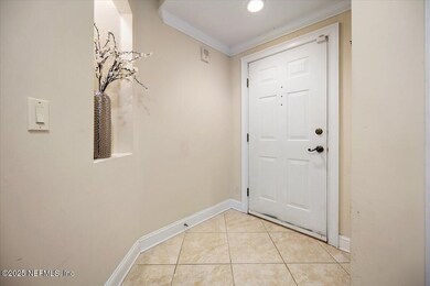 02-Foyer