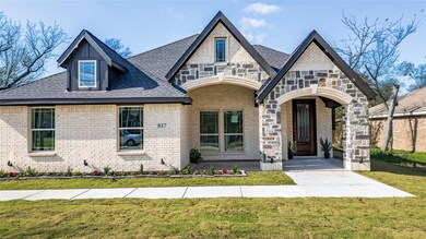 817 N Virginia St, Terrell, TX 75160 - photo 2