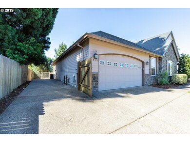 1415 NE 12th Ave, Canby, OR 97013 - photo 3