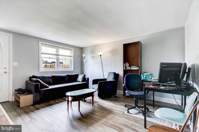 1324 Kenton Rd, Parkville, MD 21234 - photo 5