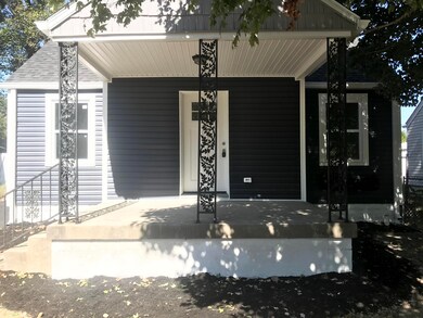 C7AB870F-7AA3-46B7-AC71-2A179050D2C3