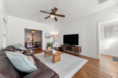 5145 Goodwin Ave, Dallas, TX 75206 - photo 5