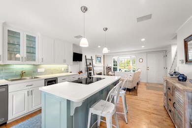 5 Frost Ln, Marblehead, MA 01945 - photo 6