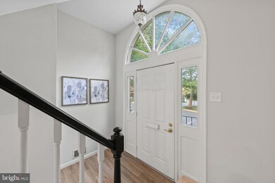 5901 Empire Way, Rockville, MD 20852 - photo 2