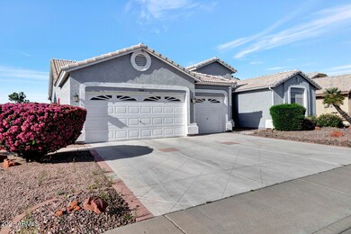 02_6544_E_Menlo_Street__02_mls