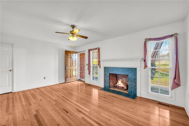 98 Mountain View Dr, Walhalla, SC 29691 - photo 7