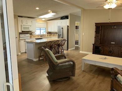 1709 Cape Hatteras Dr unit I09, Naples, FL 34110 - photo 3